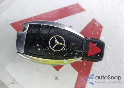 2014 Mercedes-Benz C 300 Sport 4Matic z USA, uszkodzony, nr VIN WDDGF8AB3EA941459